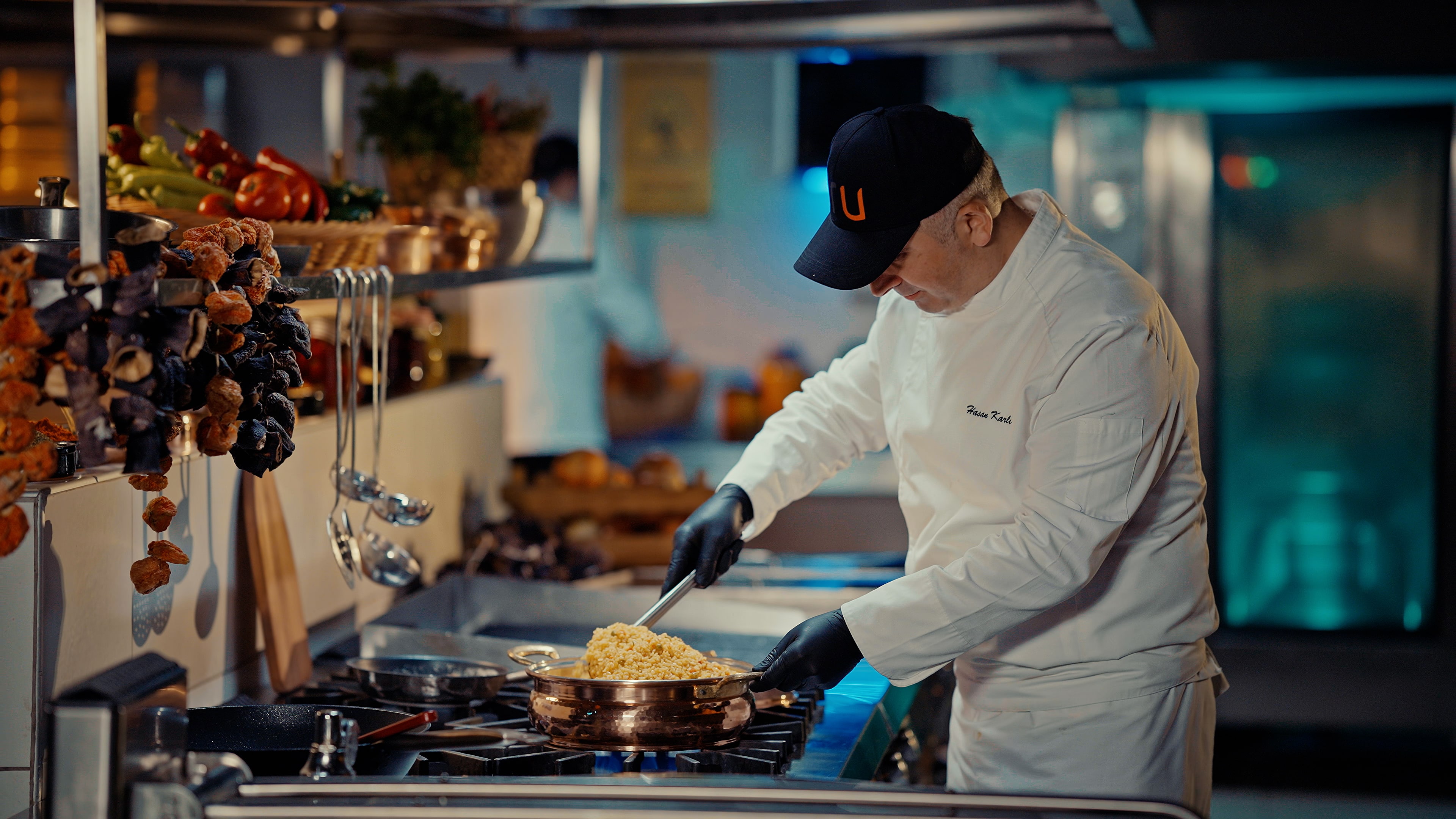 GASTRONOMİYLE ÇALIŞAN BİR MAKİNE: TRU’NUN MUTFAK EKOSİSTEMİ